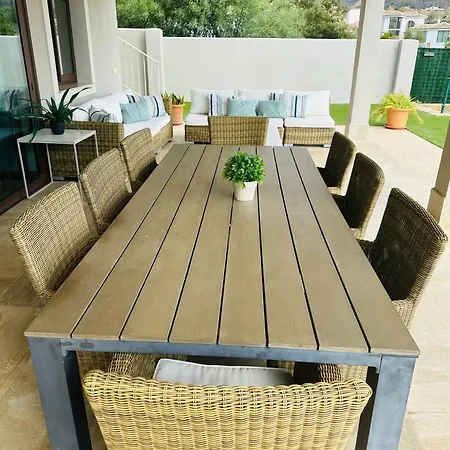 Issa Private Loft In Вилла *