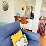 Issa Private Loft In Villa